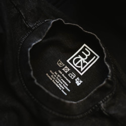 Trust no one - Shirt XL